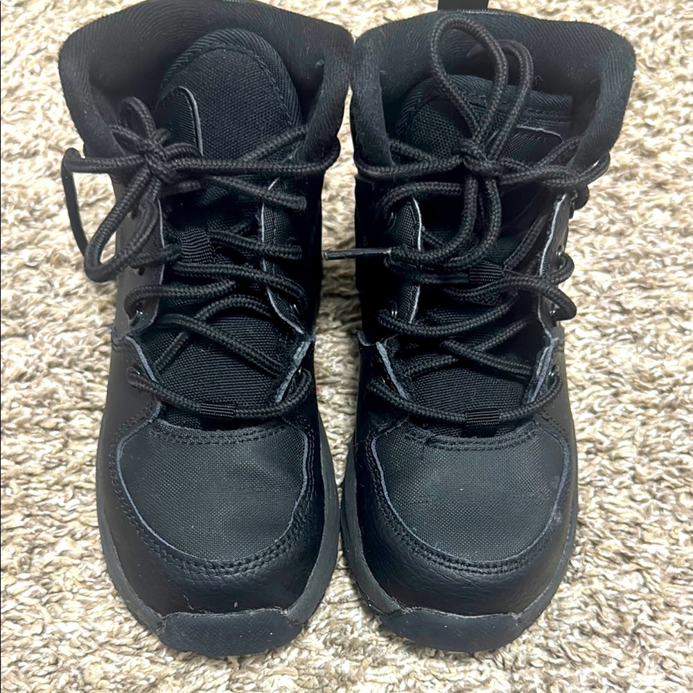 Black High-Top NIKE BOOTS